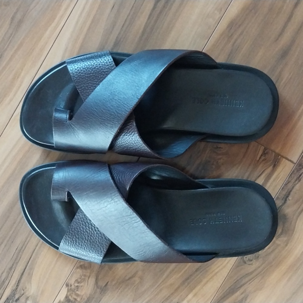 Kenneth Cole Sandals